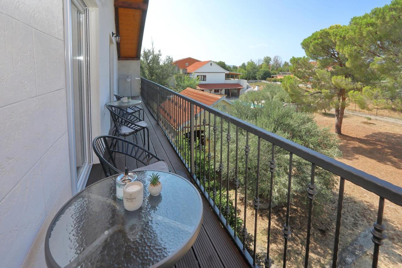 Luxury Apartments Monika Near The Sea With Private Parking Bibinje Eksteriør bilde